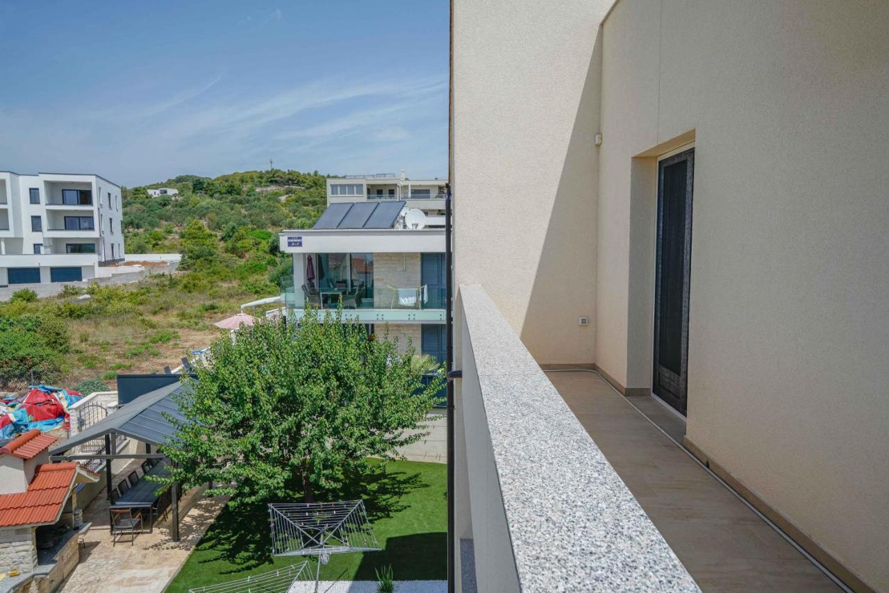 Apartments Miskovic Vodice Exterior photo